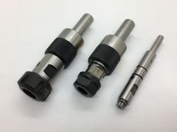Precision floating toolholder